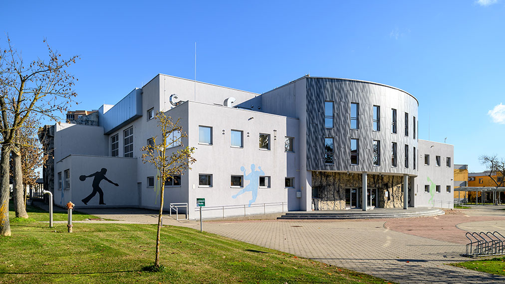 Energetsko prenovljena športna dvorana Brežice